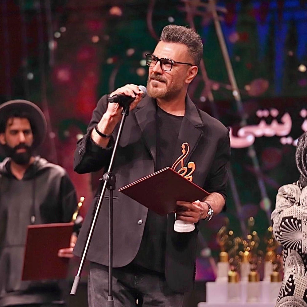 کاور آهنگ Adam Barfi از Garsha Rezaei