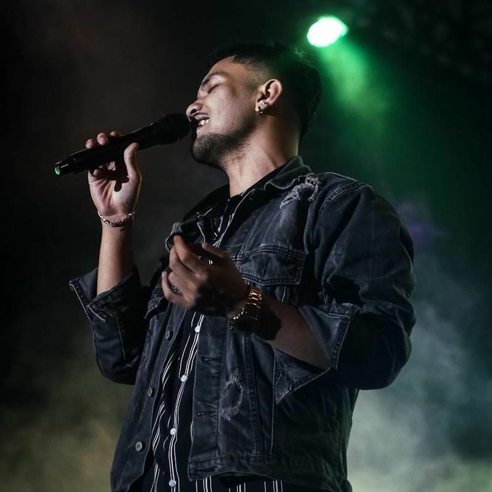 کاور آهنگ interlude maybe از adim