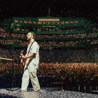 کاور آهنگ Dial Drunk (Live From Fenway Park) از Noah Kahan