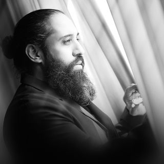 کاور آهنگ Fasle Gerye از Roozbeh Nematollahi